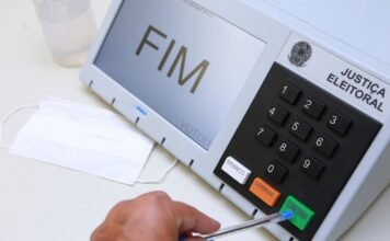 Como votar conscientemente em meio à desinformação